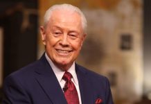 At the age of 76, Jerry Savelle, a televangelist known for preaching the prosperity gospel, has passed away.